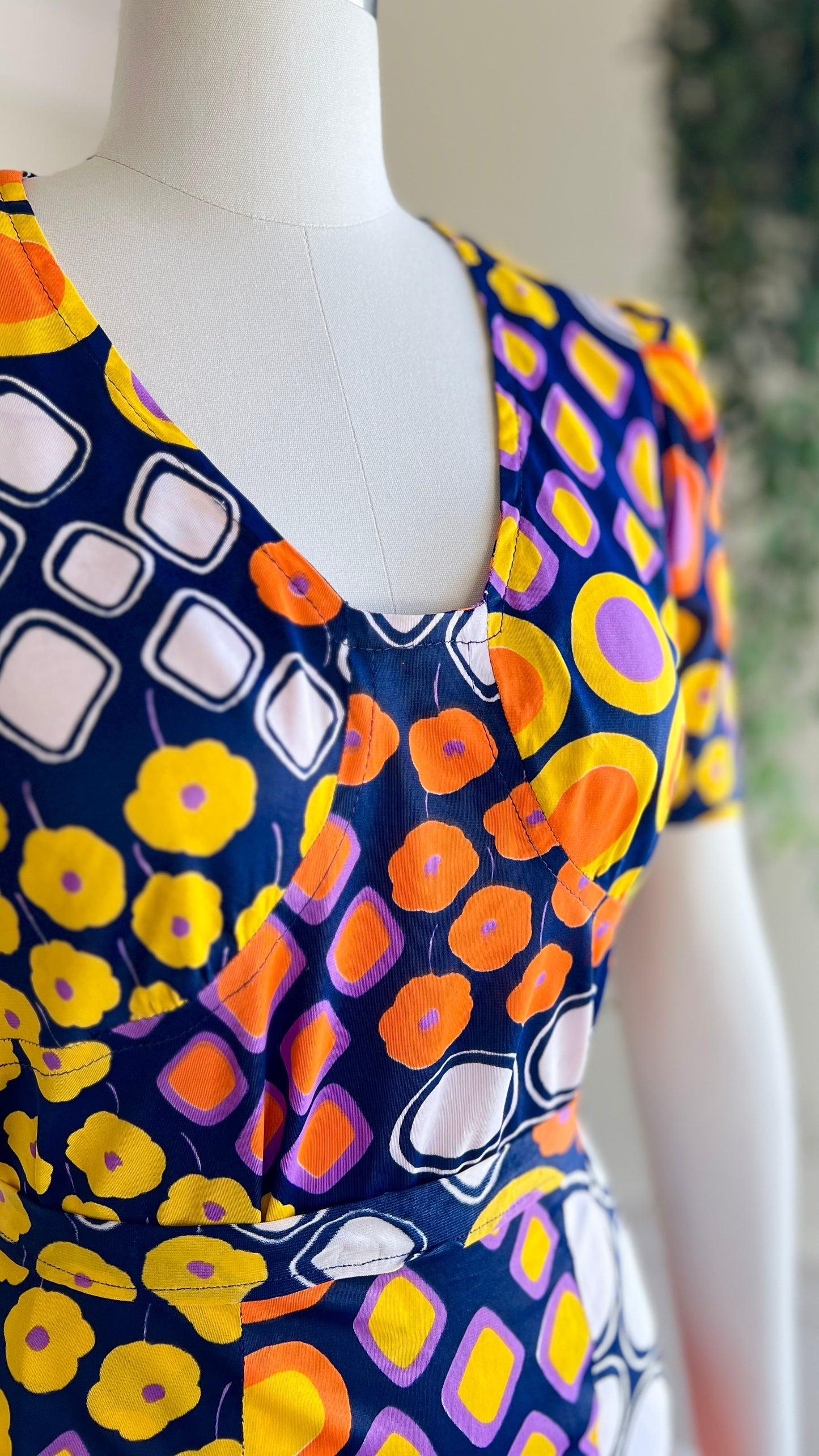 1970s Geometric Two-Piece Set | medium