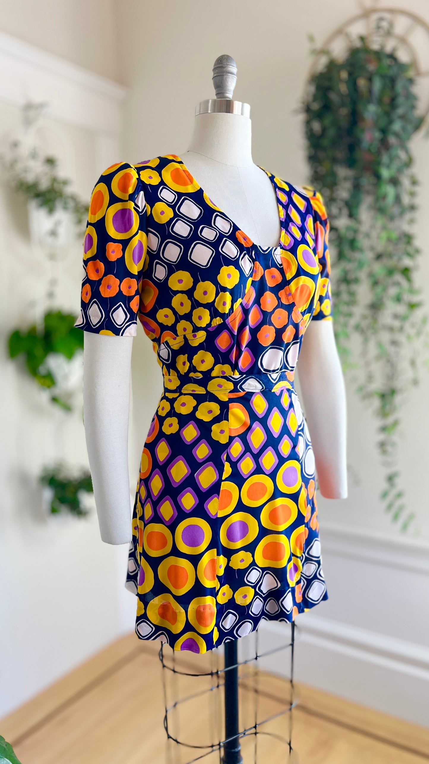 1970s Geometric Two-Piece Set | medium