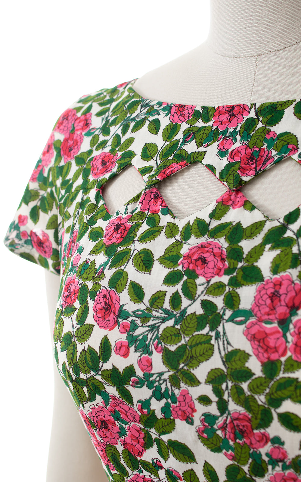 1950s Floral Keyhole Cotton Dress | small