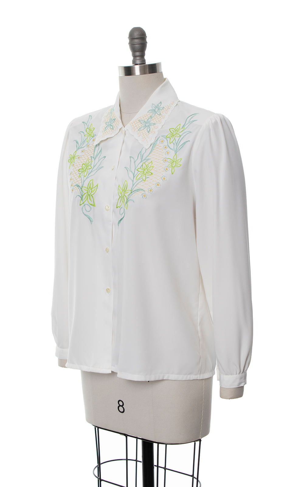 1980s Floral Embroidered White Blouse | medium