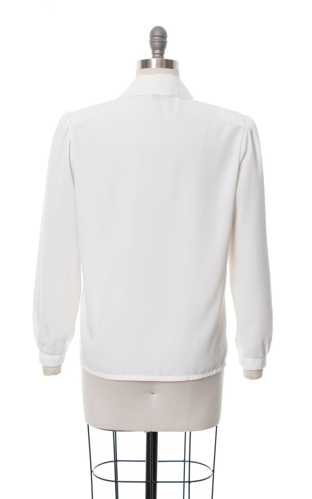 1980s Floral Embroidered White Blouse | medium