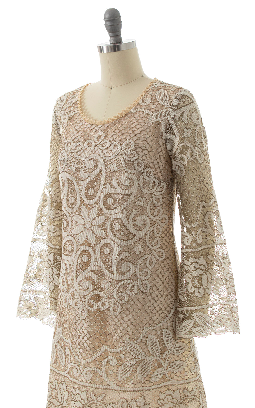 1960s Lace Bell Sleeve Mini Dress | x-small/small