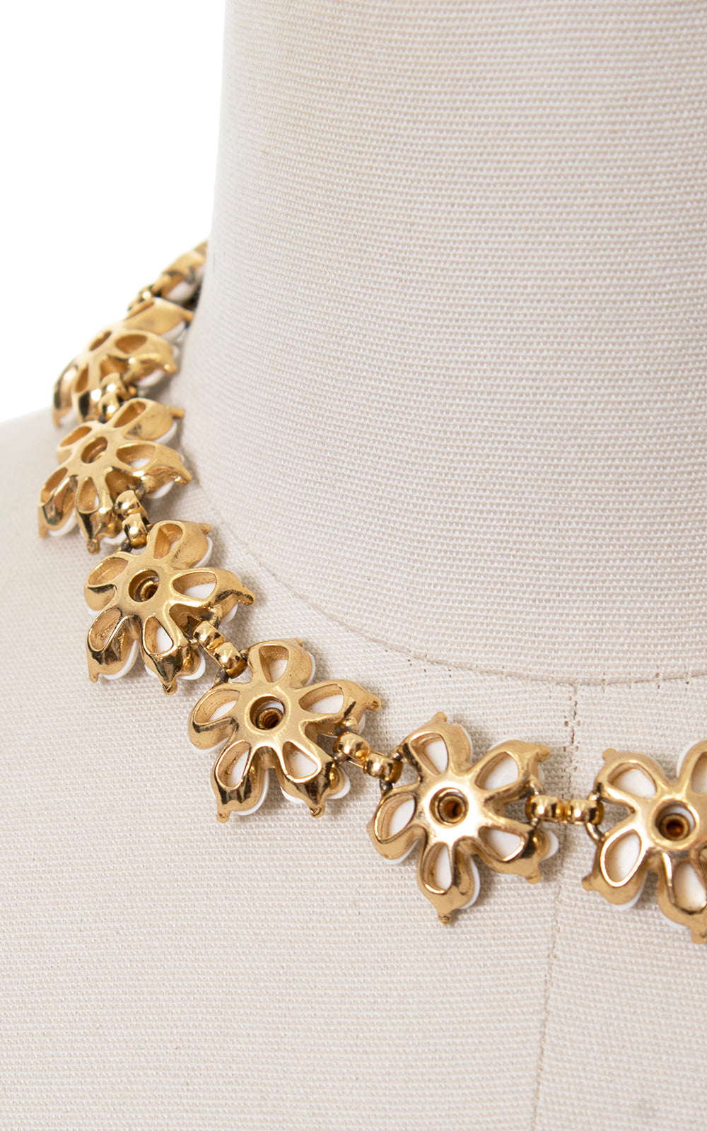1960s Floral Rhinestone Necklace
