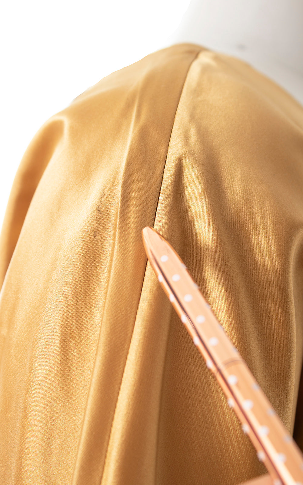 BLV x DEANNA || 1960s DYNASTY 3-Piece Silk Satin Lounge Set | small