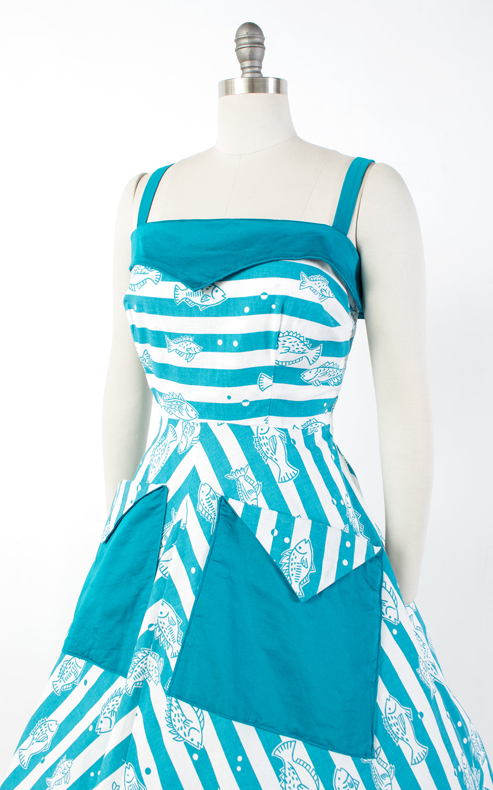 1950s Style Fish Novelty Print Striped Cotton Sundress with Huge Pockets | medium