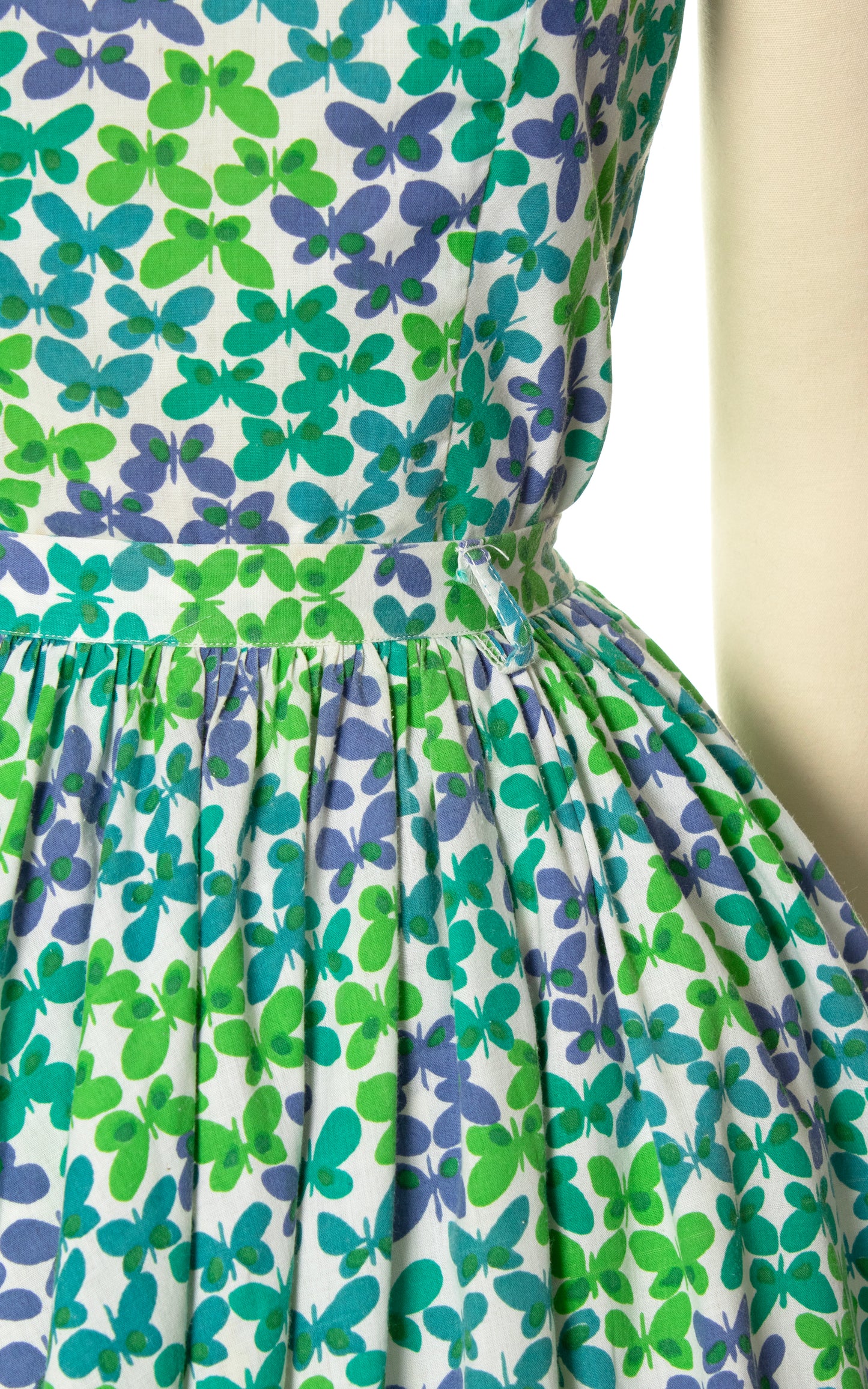 1960s Butterfly Novelty Print Two-Piece Set | x-small