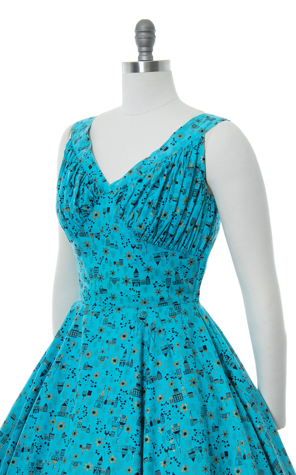 1950s House Novelty Print Metallic Circle Skirt Sundress | small