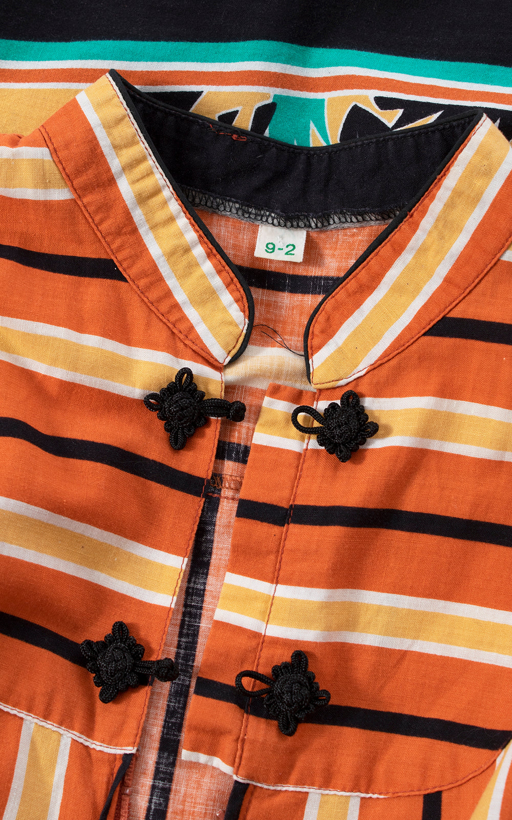 $65 DRESS SALE /// 1980s African Safari Novelty Border Print Sundress | x-small/small