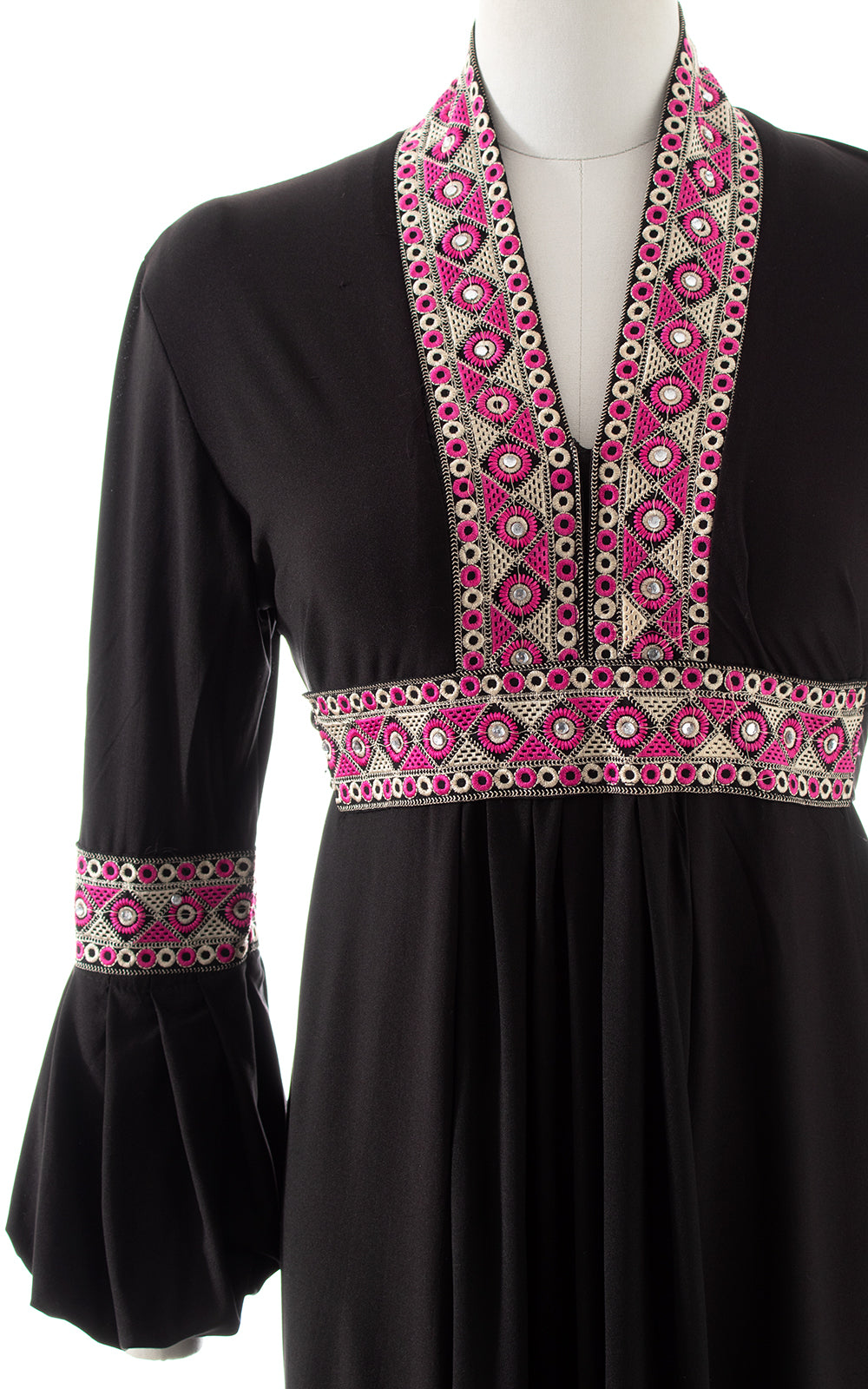 2000s does 70s Embroidered Jersey Maxi Dress BirthdayLifeVintage