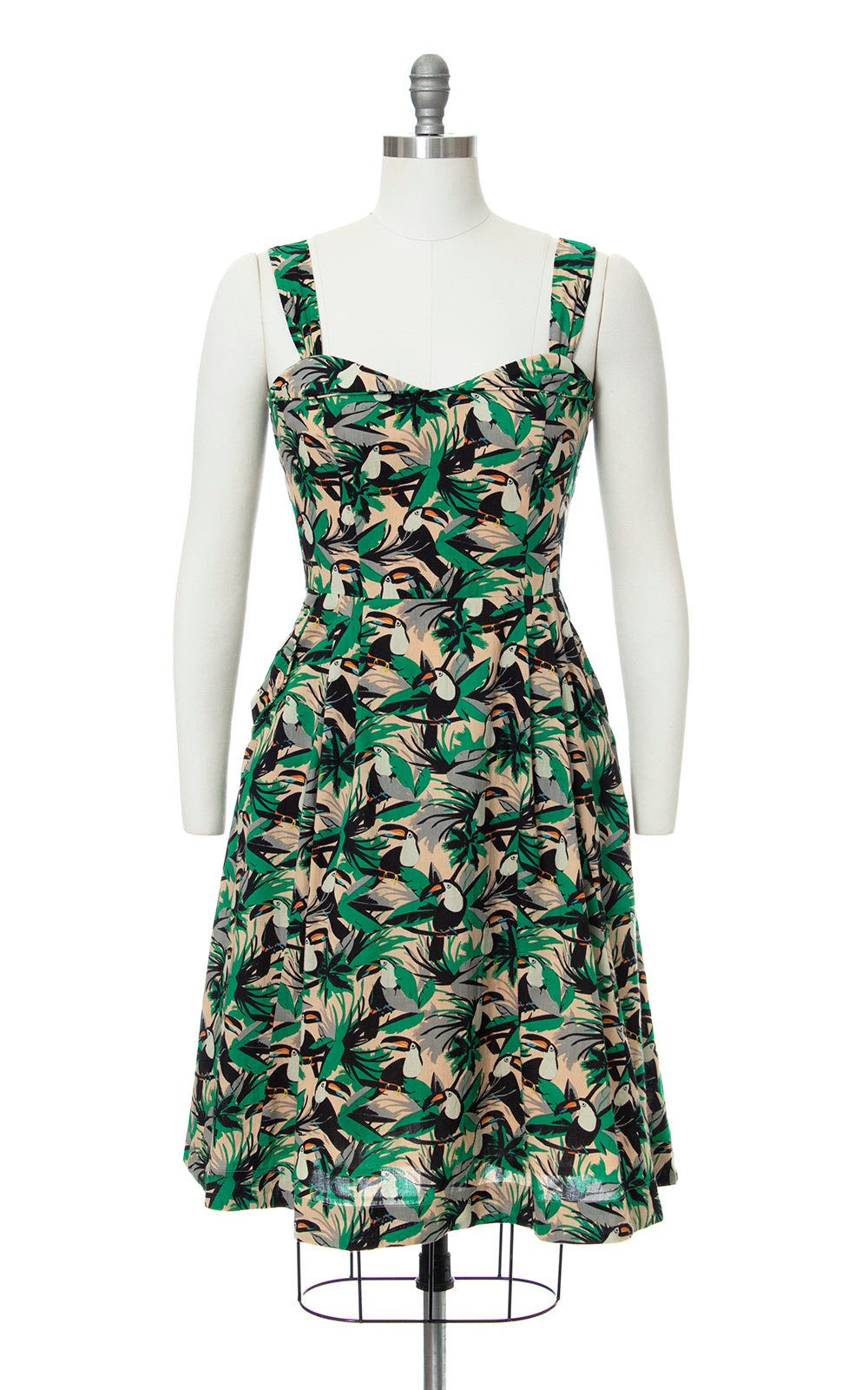 Modern 1950s Style EMILY AND FIN Toucan Novelty Print Sundress with Po Birthday Life Vintage Modern 1950s Style EMILY AND FIN Toucan Novelty Print Sundress with Po Birthday Life Vintage