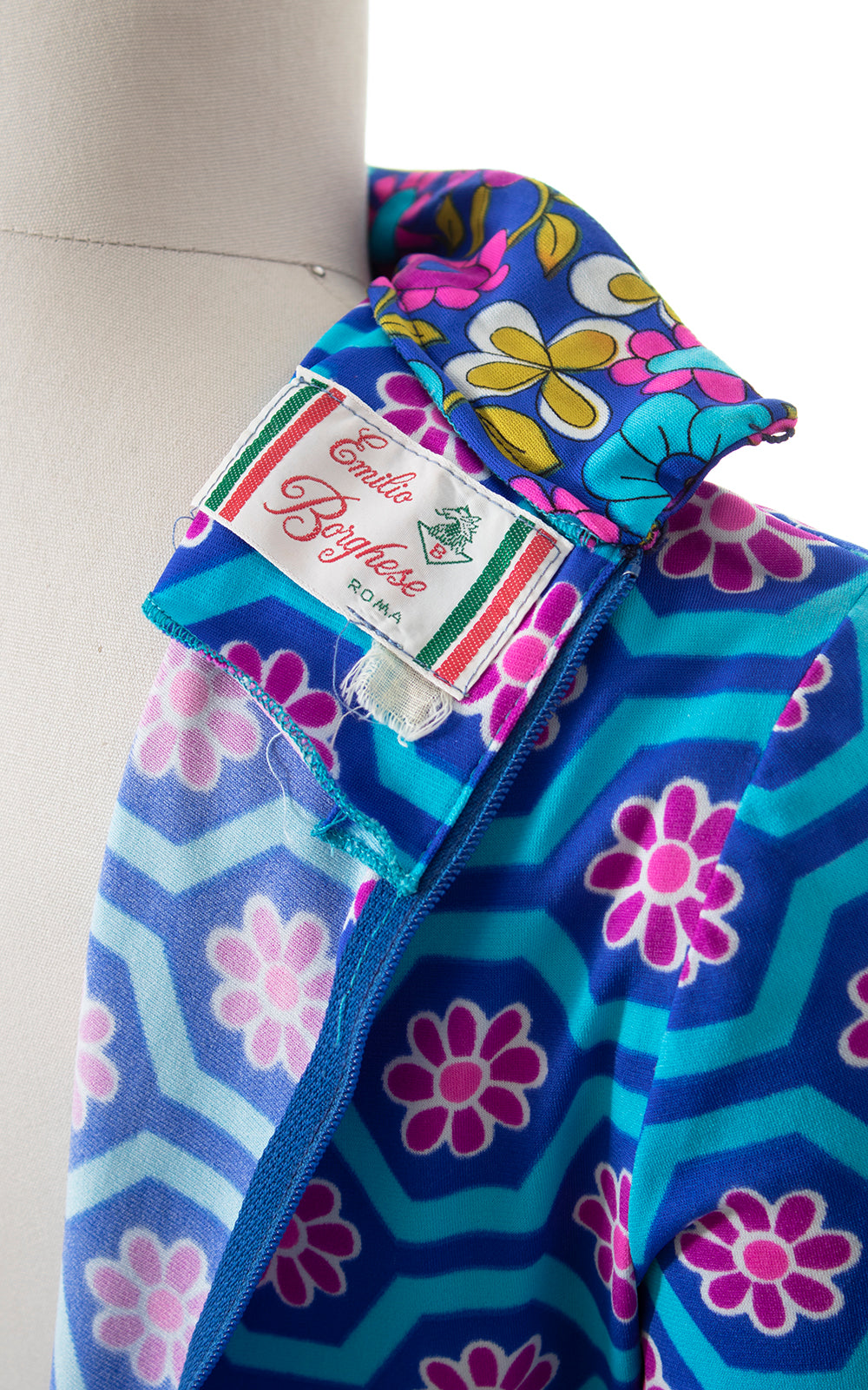 1960s 1970s Geometric Floral Border Print Jersey Dress | medium