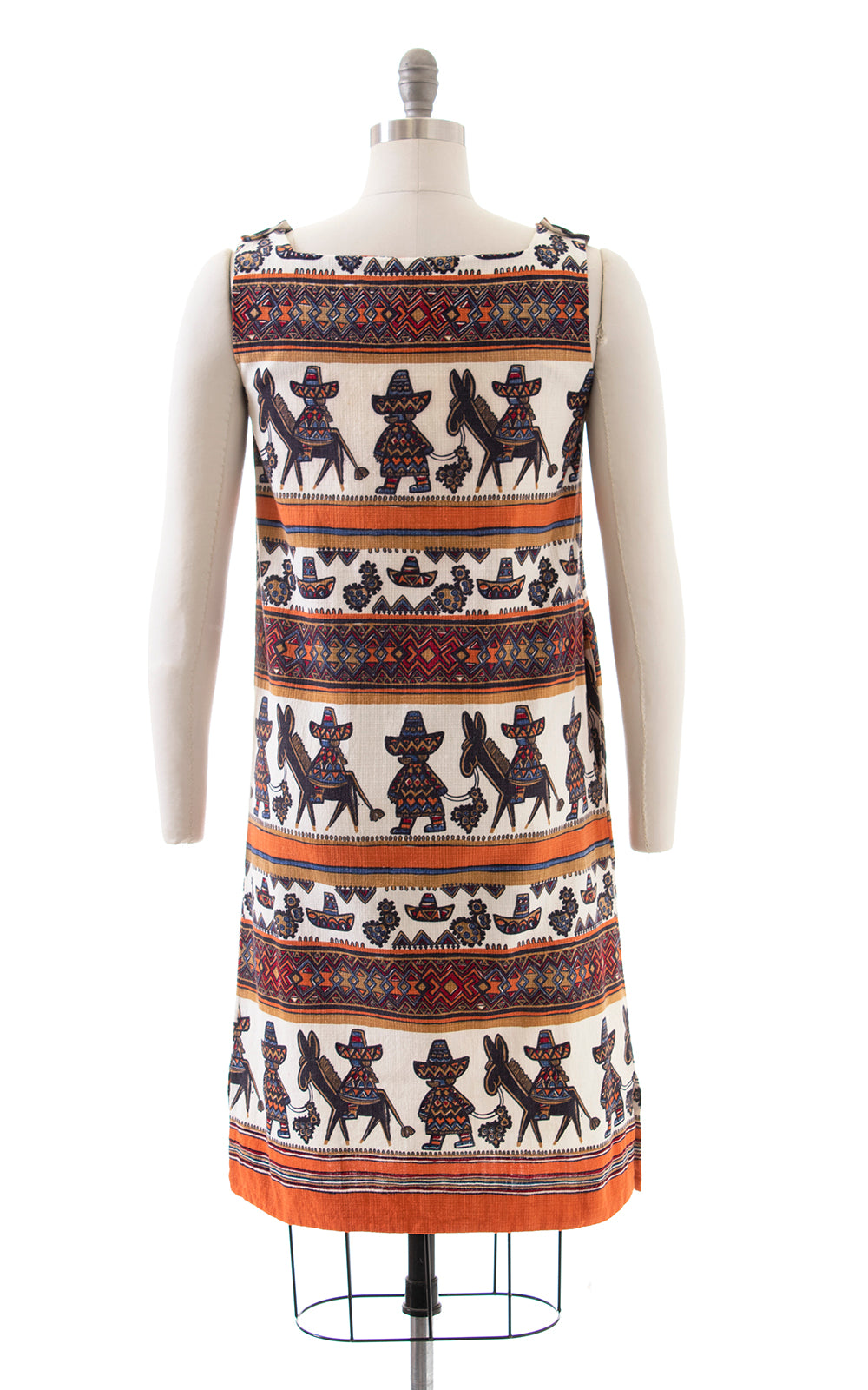 1960s Mexican Novelty Print Shift Dress | small