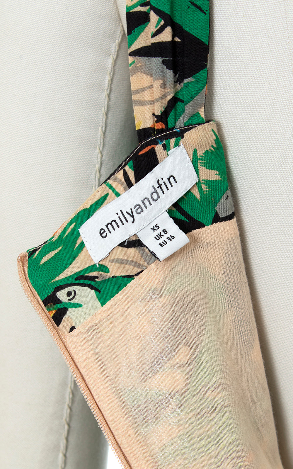 Modern 1950s Style EMILY AND FIN Toucan Novelty Print Sundress with Pockets | small