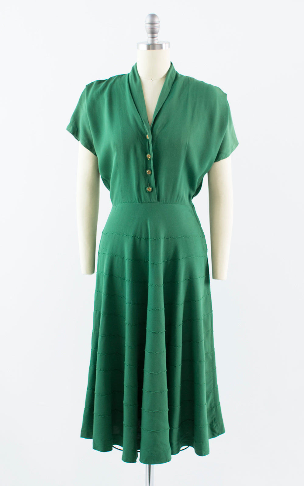 1940s Green Gabardine Pintuck Shirtwaist Day Dress | small Birthday Life Vintage 1940s Green Gabardine Pintuck Shirtwaist Day Dress | small Birthday Life Vintage