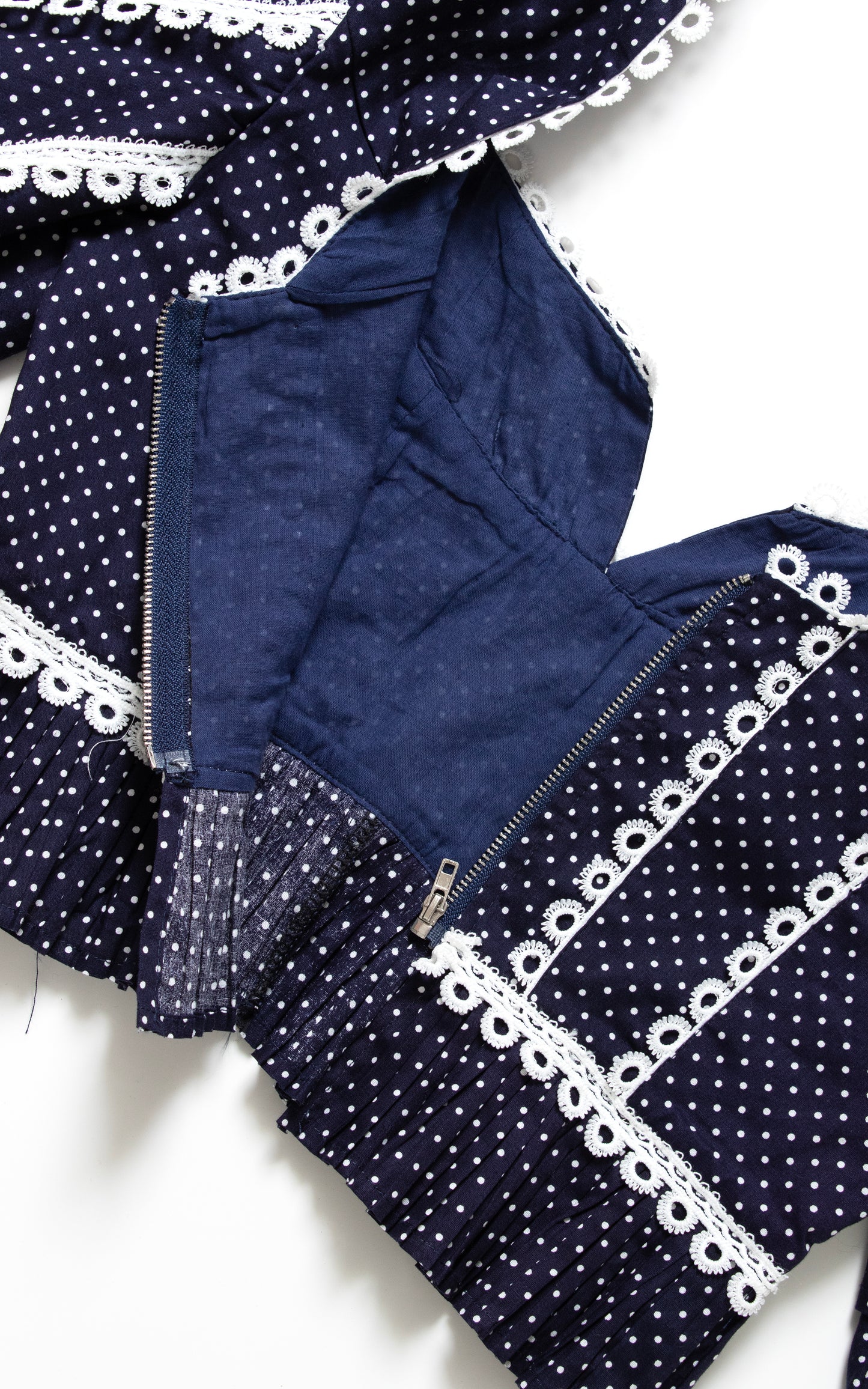 1970s Style Polka Dot Bell Sleeve Crop Top | small