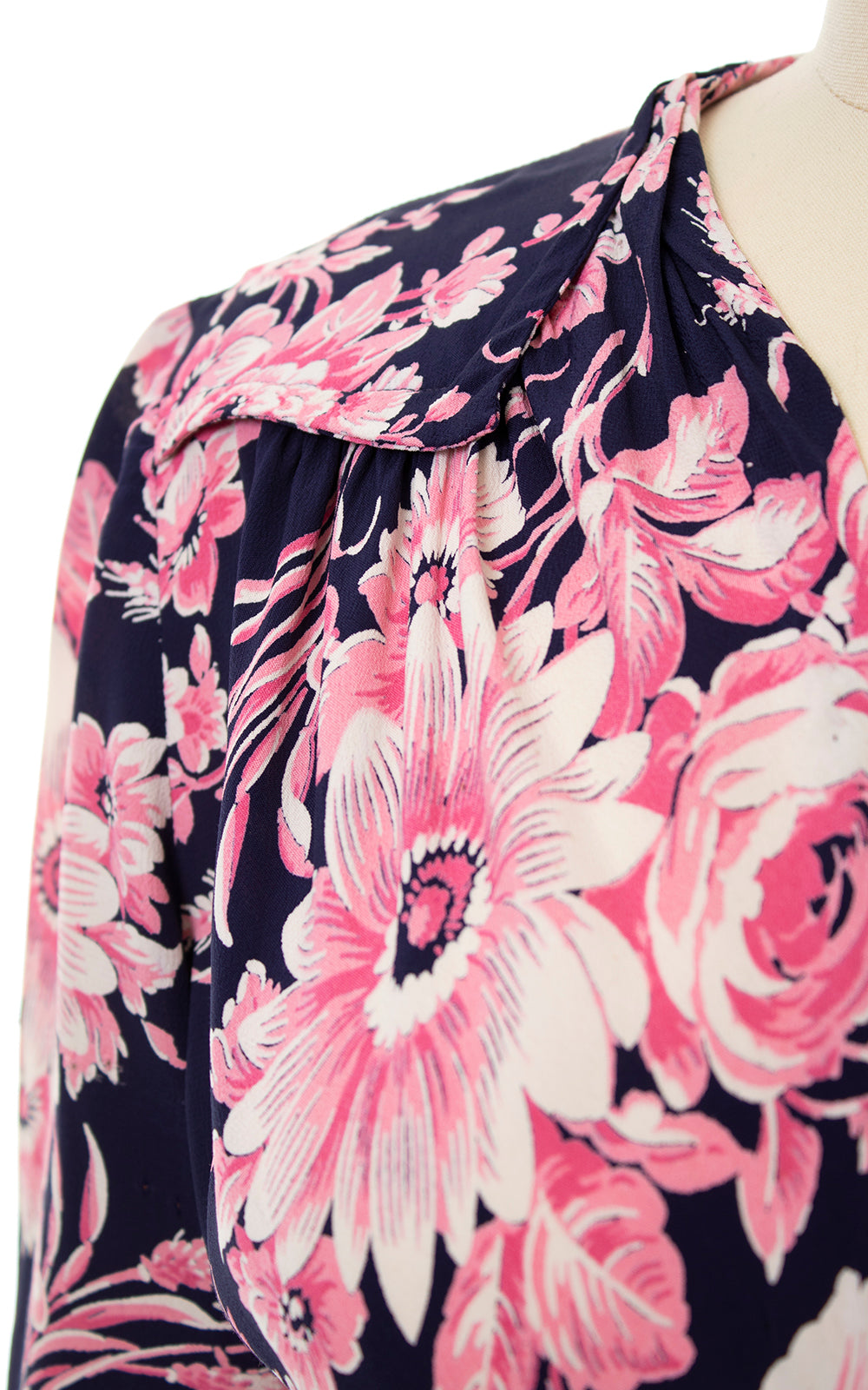 1940s Rose Floral Rayon Crepe Dress | small