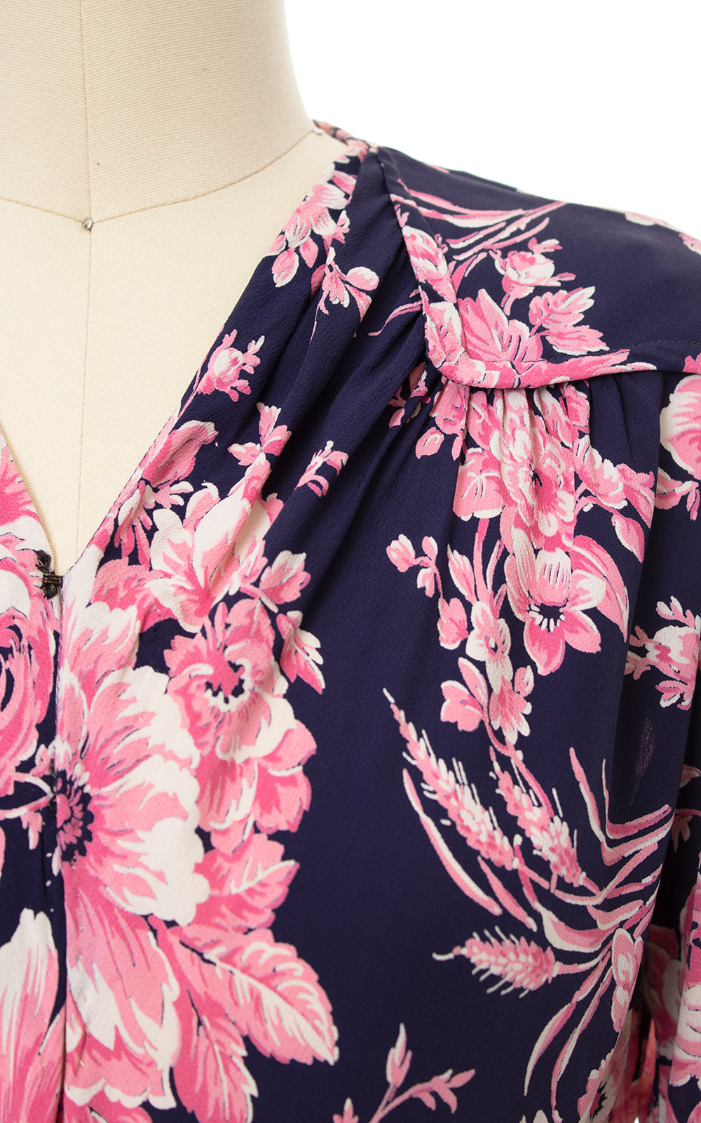1940s Rose Floral Rayon Crepe Dress | small