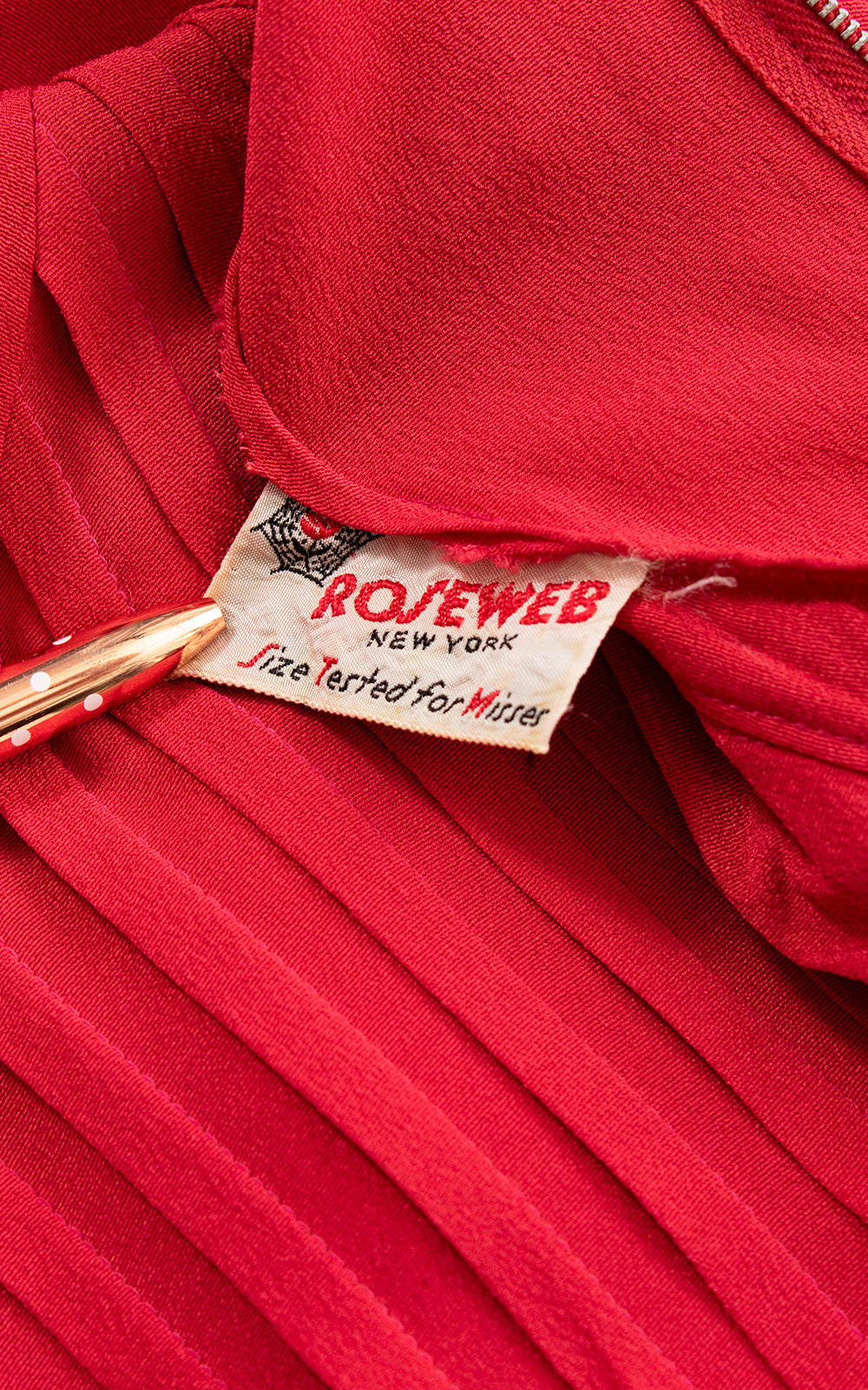 1940s Red Rayon Dress | medium