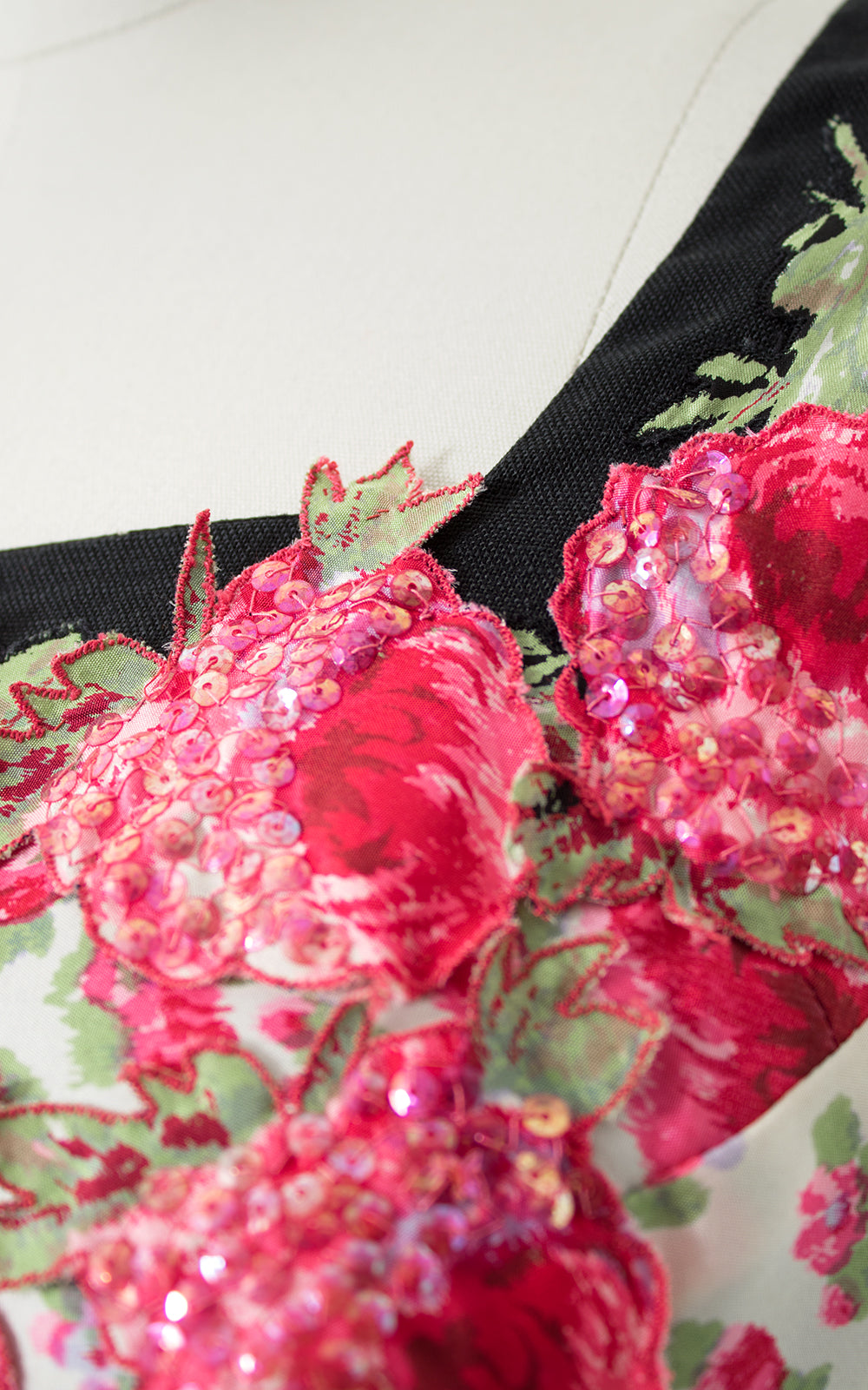 1950s Peggy Hunt Floral Sequin Silk & Linen Dress BirthdayLifeVintage