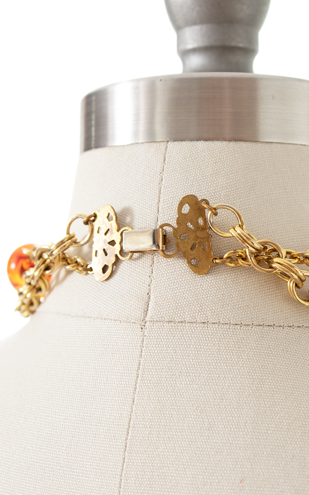 1970s 1980s Double Strand Gold Tone & Faux Amber Necklace