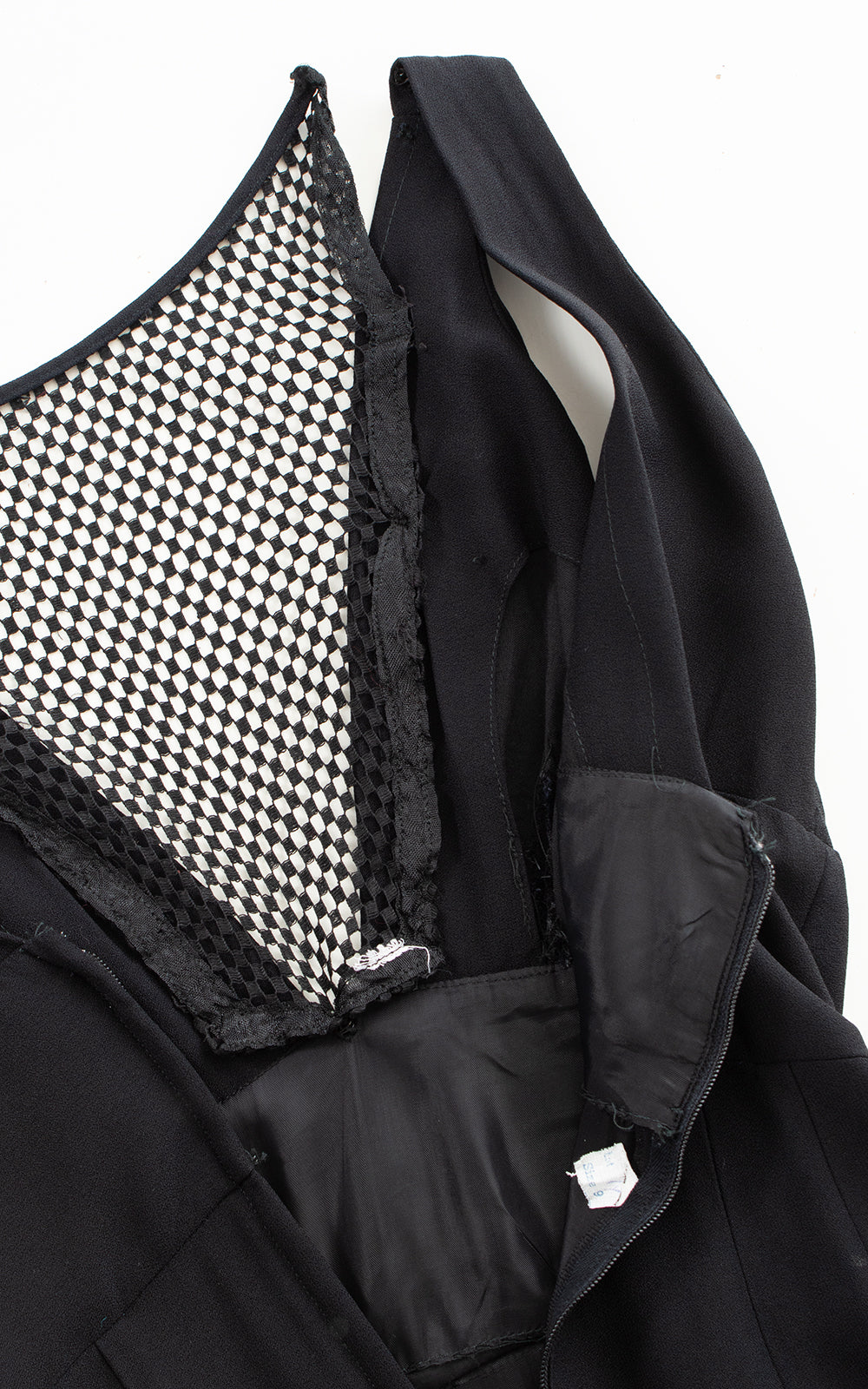 1960s Fishnet Scandal Wiggle Dress | x-small