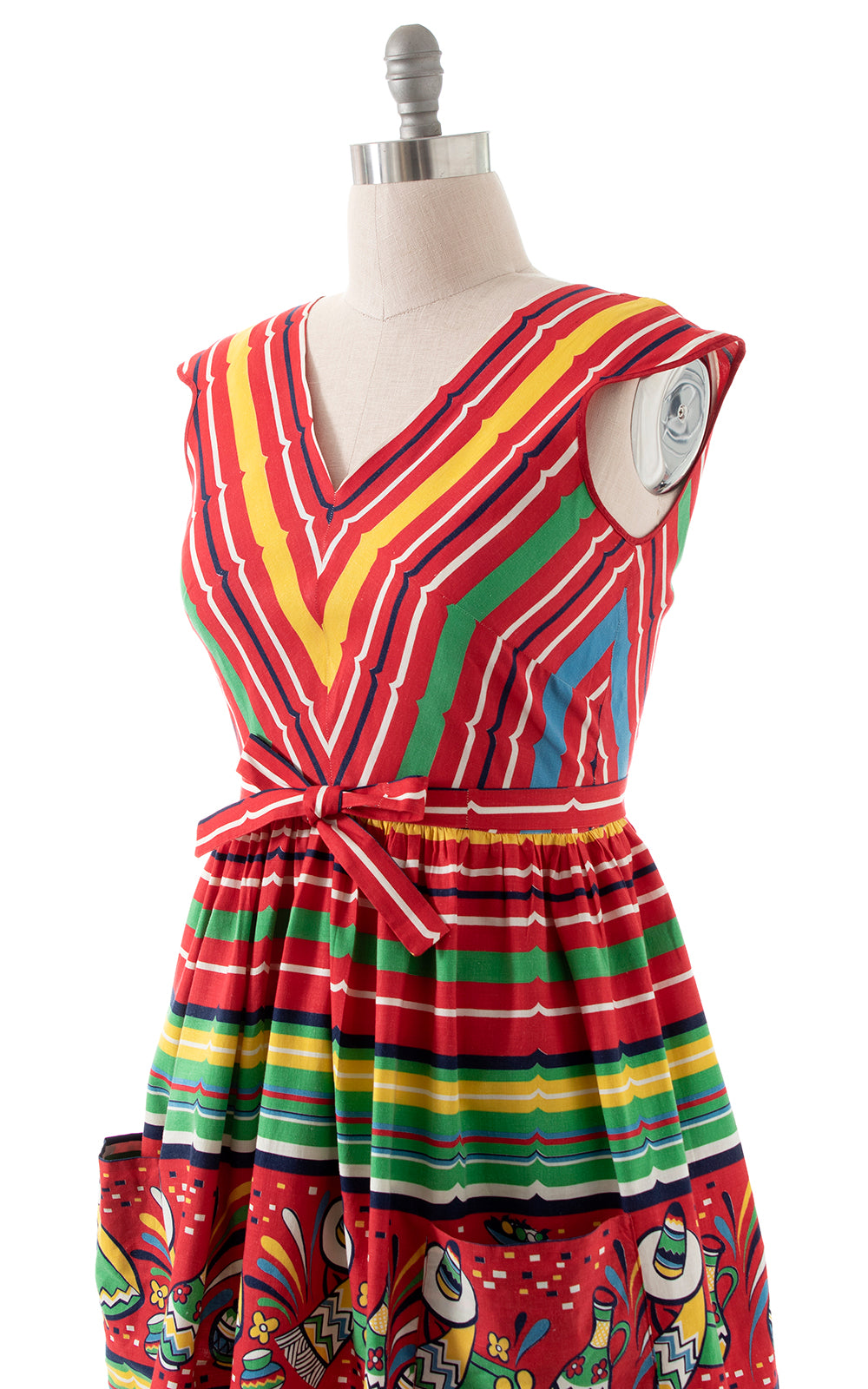 1940s Mexican Novelty Border Print Wrap Dress | medium/large