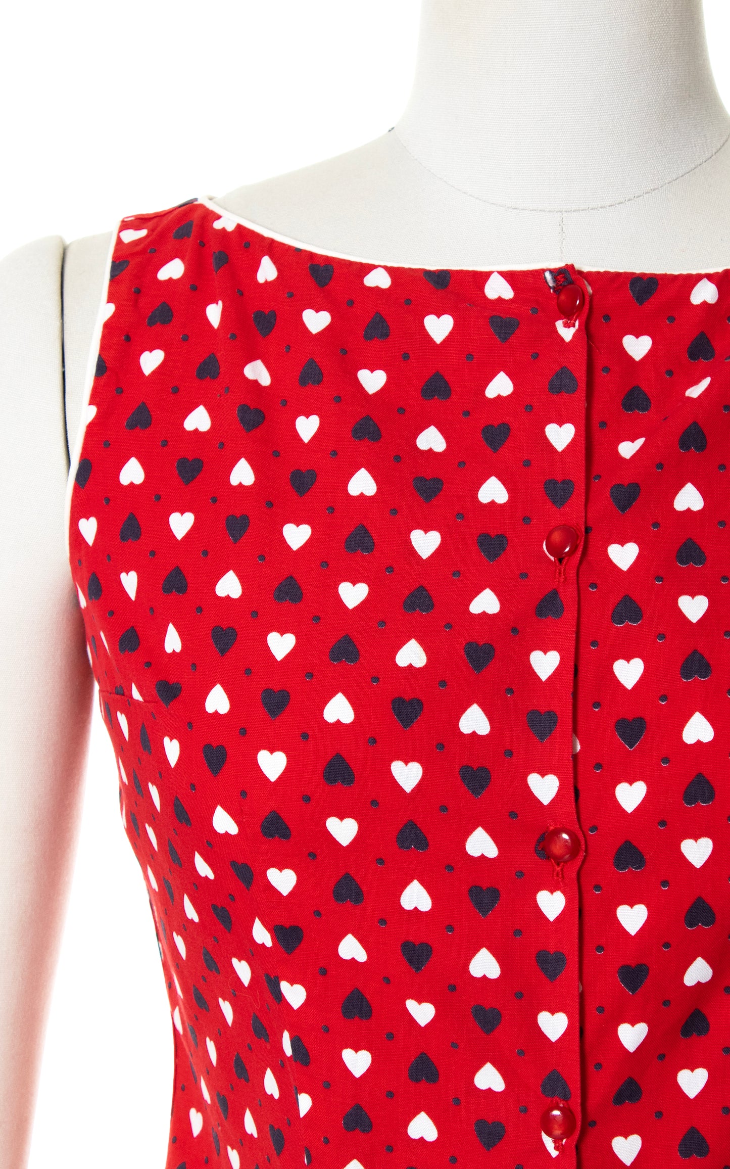 Vintage 60s 1960s Red Heart Novelty Print Cotton Top Blouse Sleeveless BirthdayLifeVintage