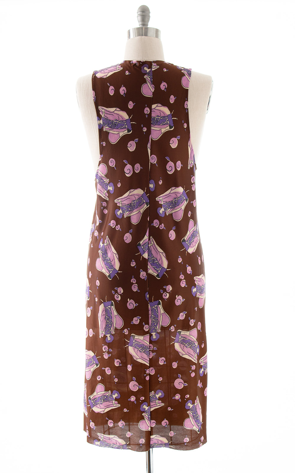 1970s Art Deco Lady Novelty Print Dress | medium/large