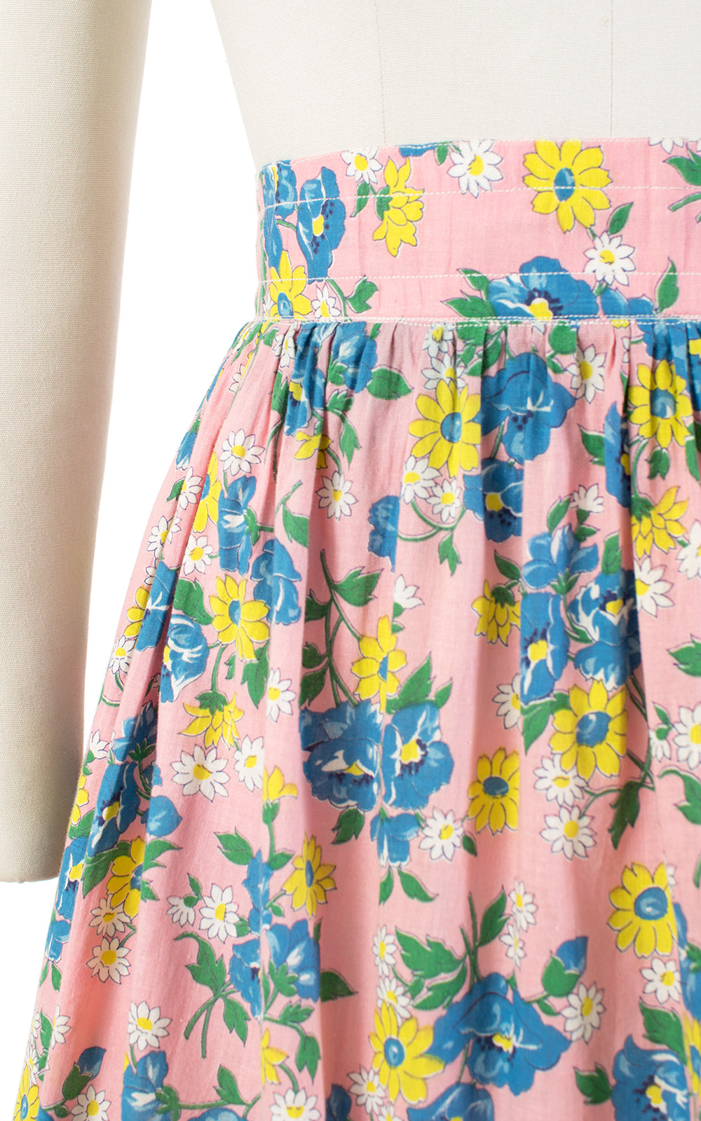 š SPRING CLEAROUT š1940s Pink Floral Embroidered Cotton Swing Skirt | medium