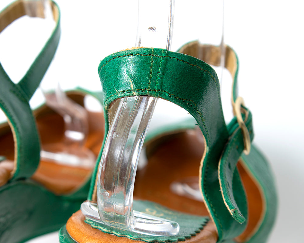 1940s Style Green Tooled Leather Wedge Sandals | US 8.5/9