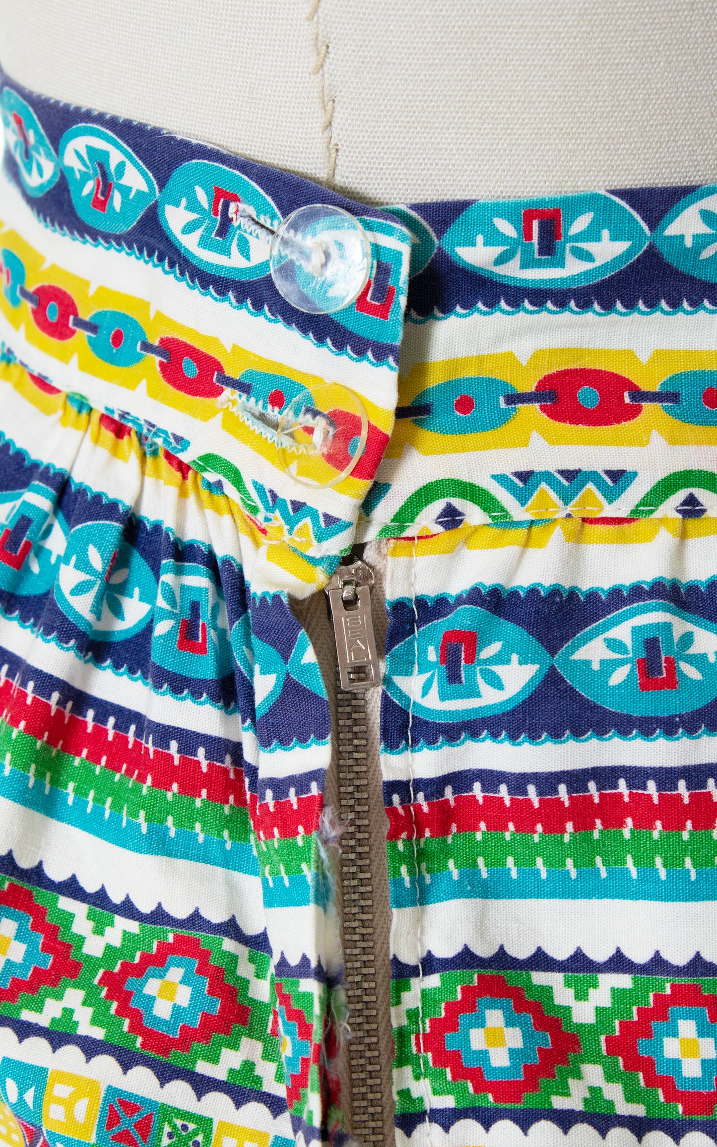 Vintage 50s 1950s Southwestern Geometric Striped Tiered Cotton Full High Waisted Skirt BirthdayLifeVintage