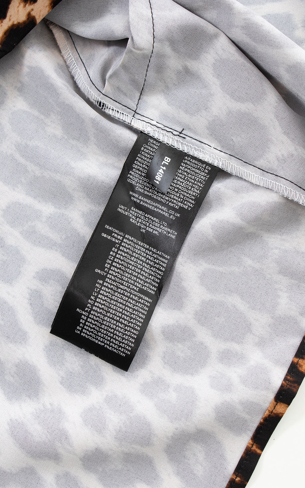 Modern 1950s Style Leopard Print Blouse | x-large