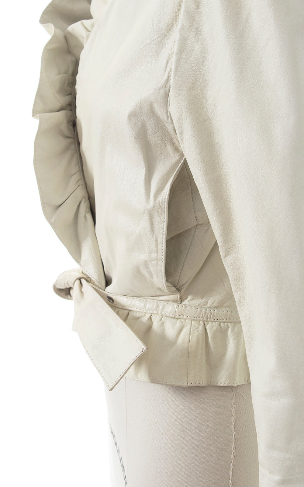 1980s Ruffled White Leather Cropped Jacket | small/medium