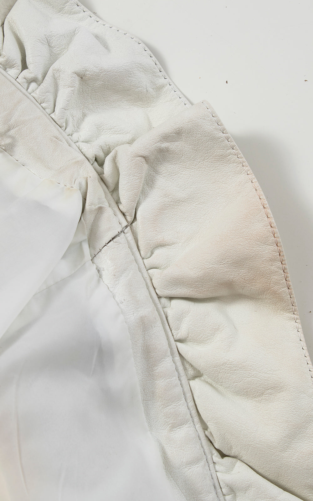 1980s Ruffled White Leather Cropped Jacket | small/medium