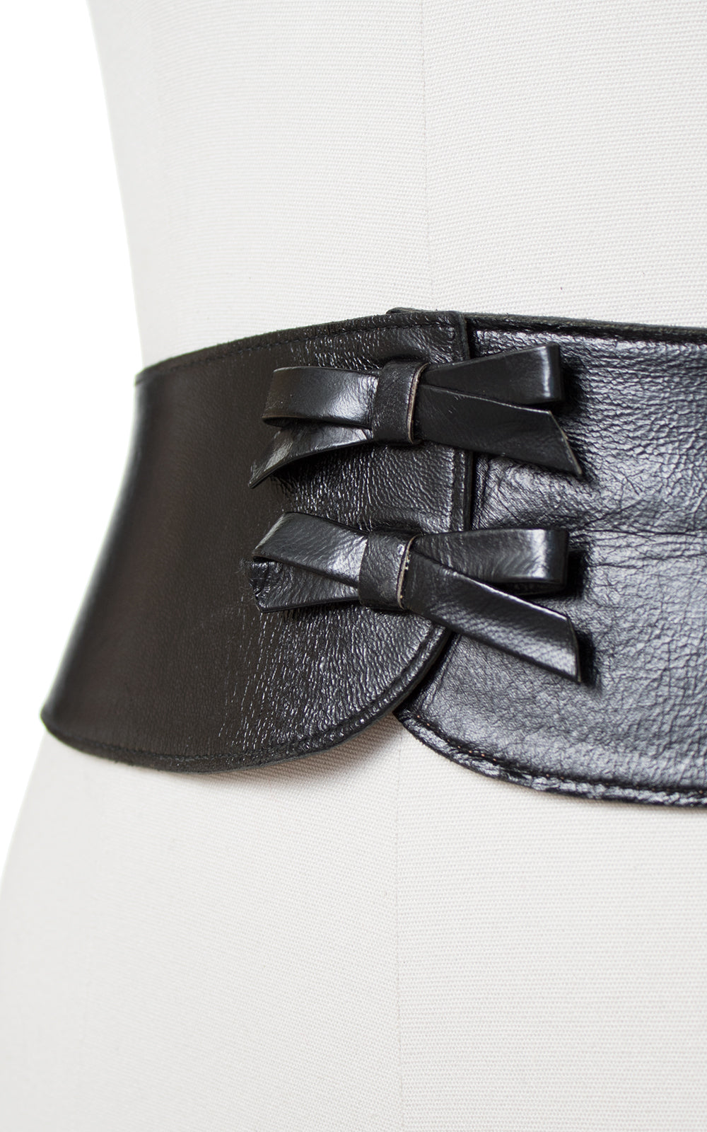 1950s Double Bow Black Leather Cinch Belt