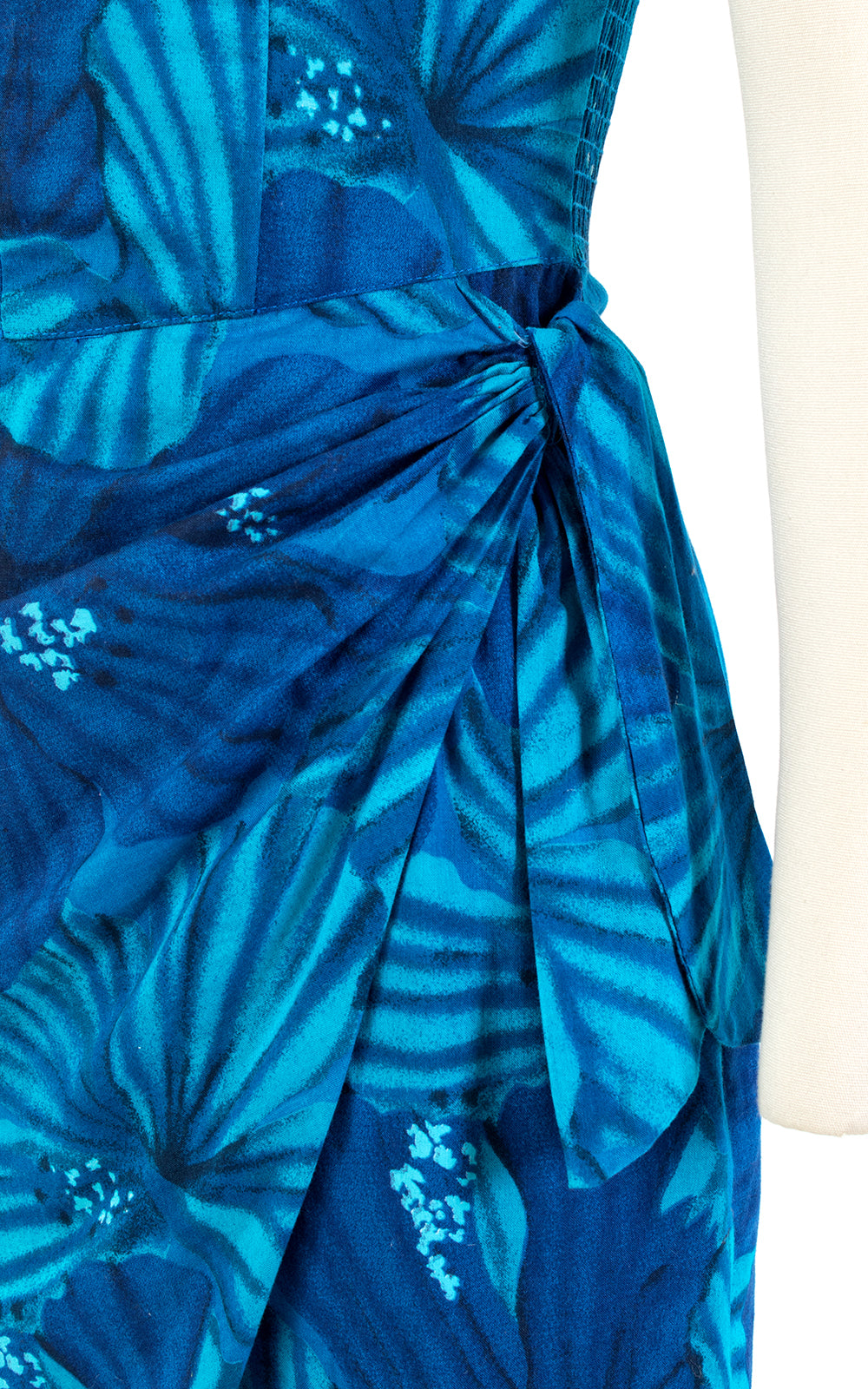 1980s-does-50s Hawaiian Floral Strapless Sarong Sundress | x-small/small