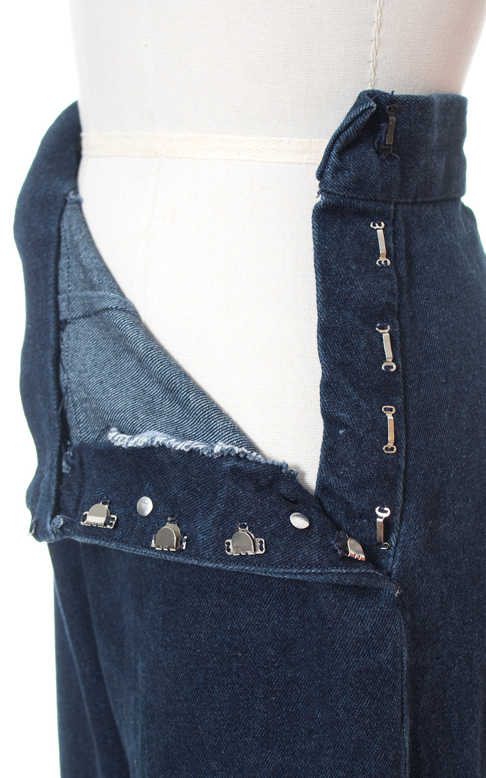1950s Style High Waisted Denim Jeans