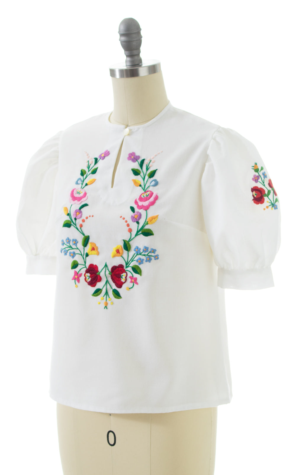 1970s Floral Embroidered Puff Sleeve Peasant Top | x-small/small