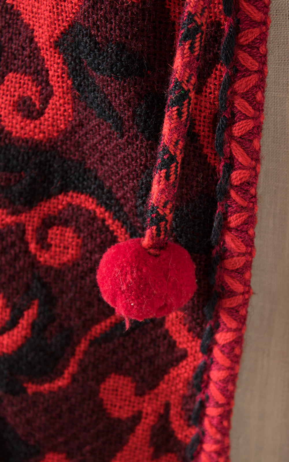 1960s 1970s Floral Woven Cape