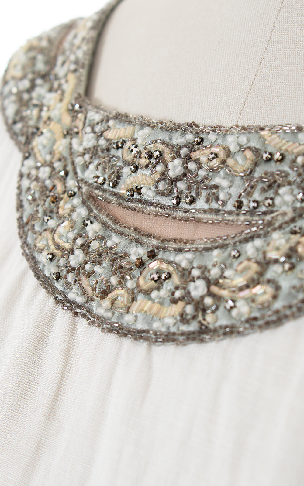 1960s Beaded Rhinestone Linen Wiggle Dress | medium