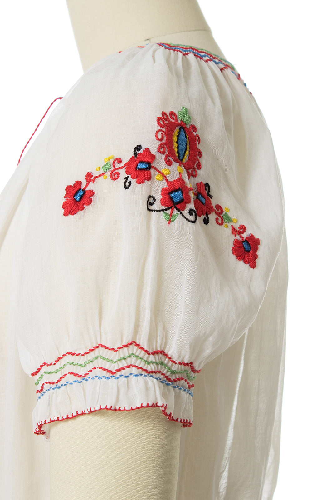 1970s Floral Embroidered Sheer Peasant Top