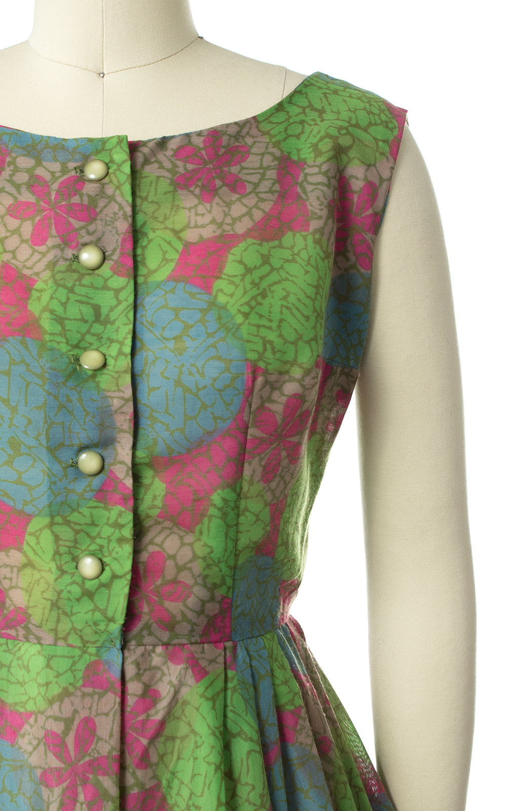 1960s Floral Polka Dot Shirtwaist Sundress