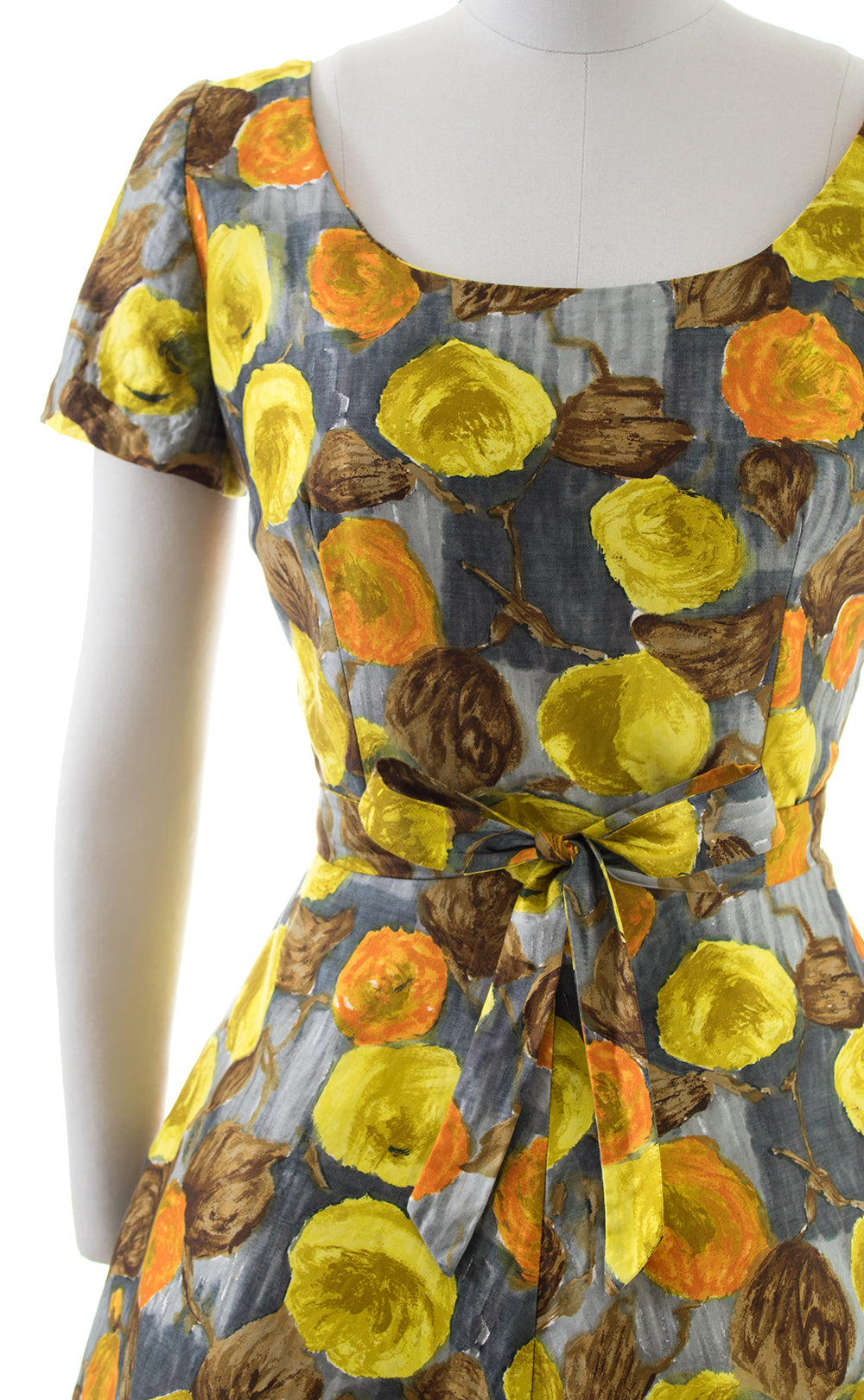 1950s Autumnal Floral Cotton Day Dress