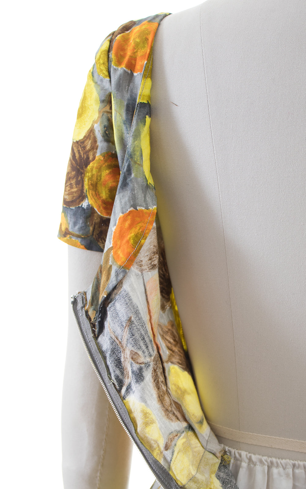 1950s Autumnal Floral Cotton Day Dress