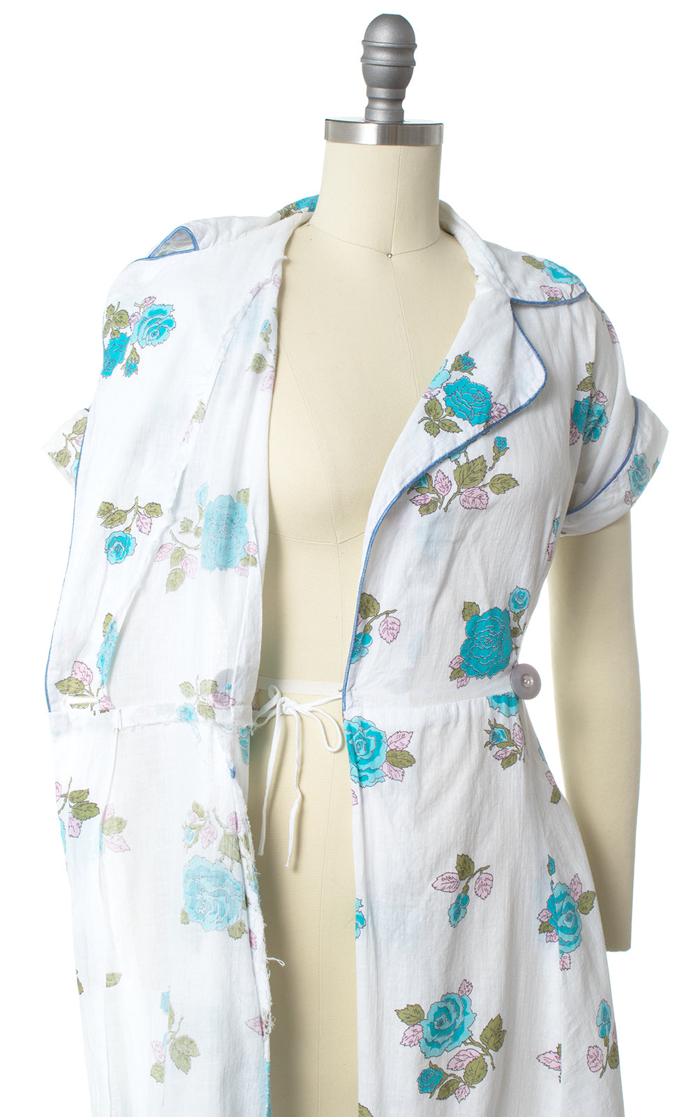 1940s Rose Print Cotton Wrap Dress with Pockets
