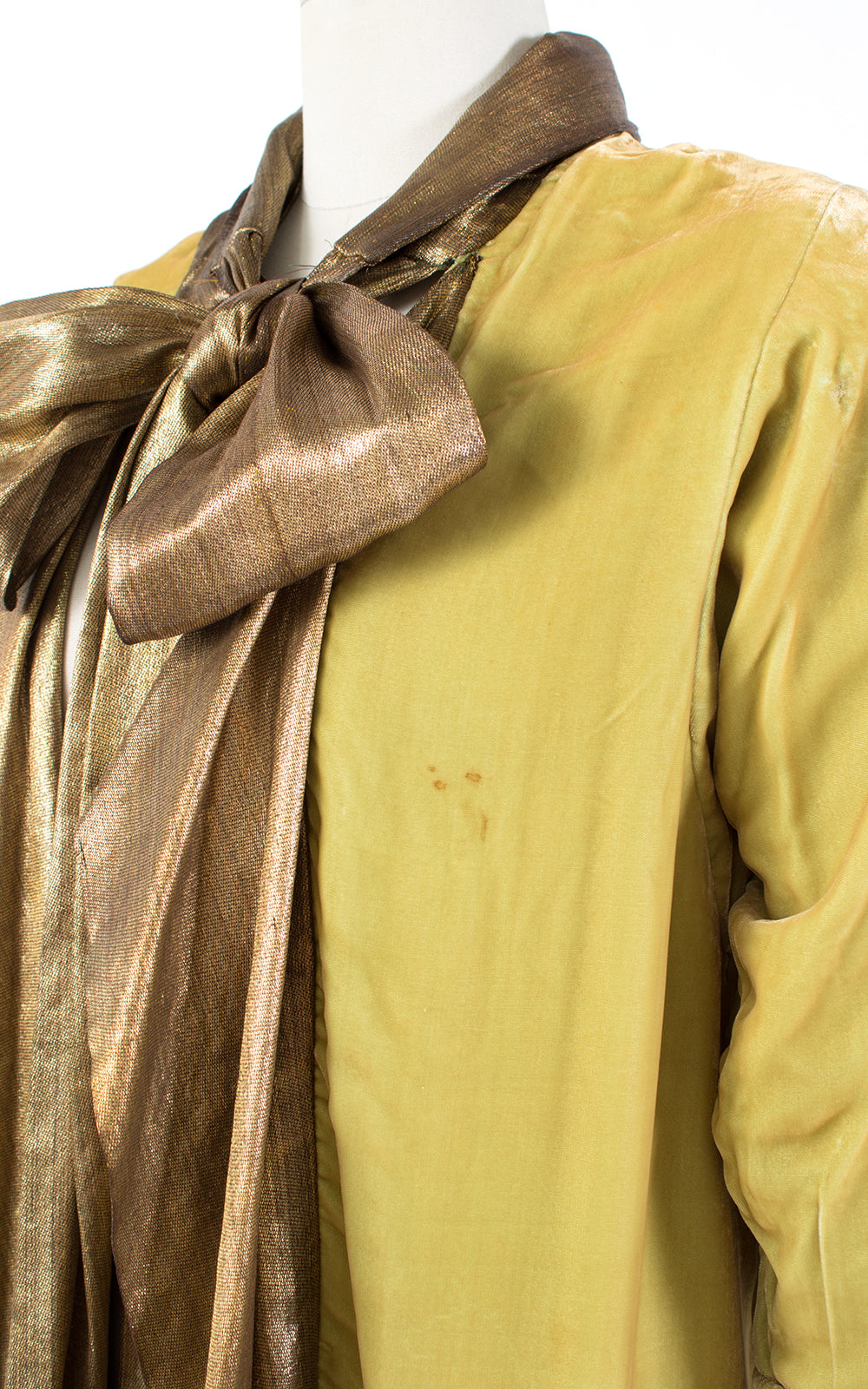 1920s Reversible Gold Lamé & Silk Velvet Coat | small/medium