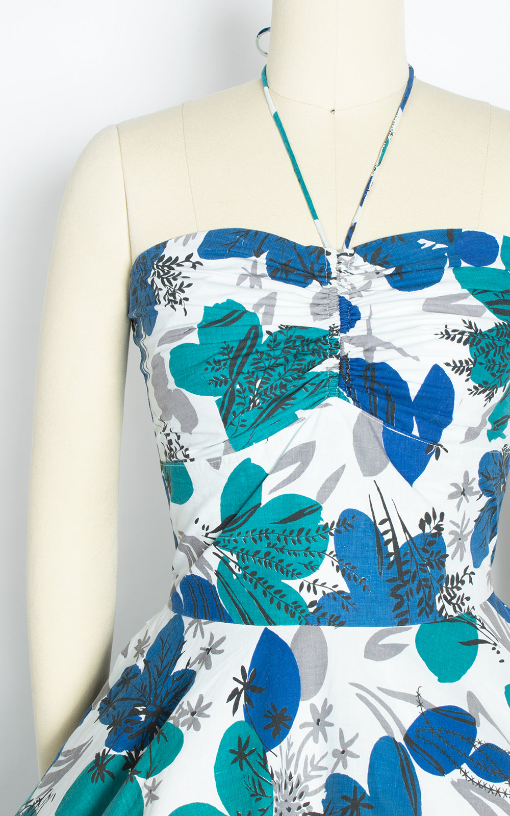 1950s Floral Cotton Halter Circle Skirt Sundress with Pockets