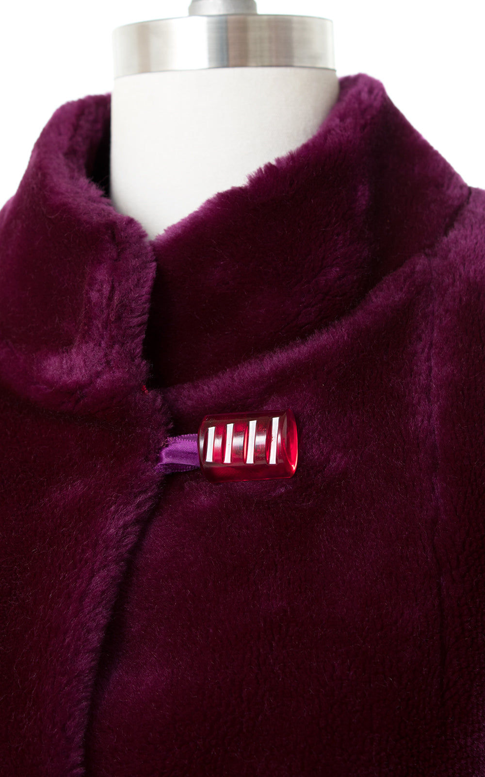 1970s Purple Plush Faux Fur Cropped Jacket