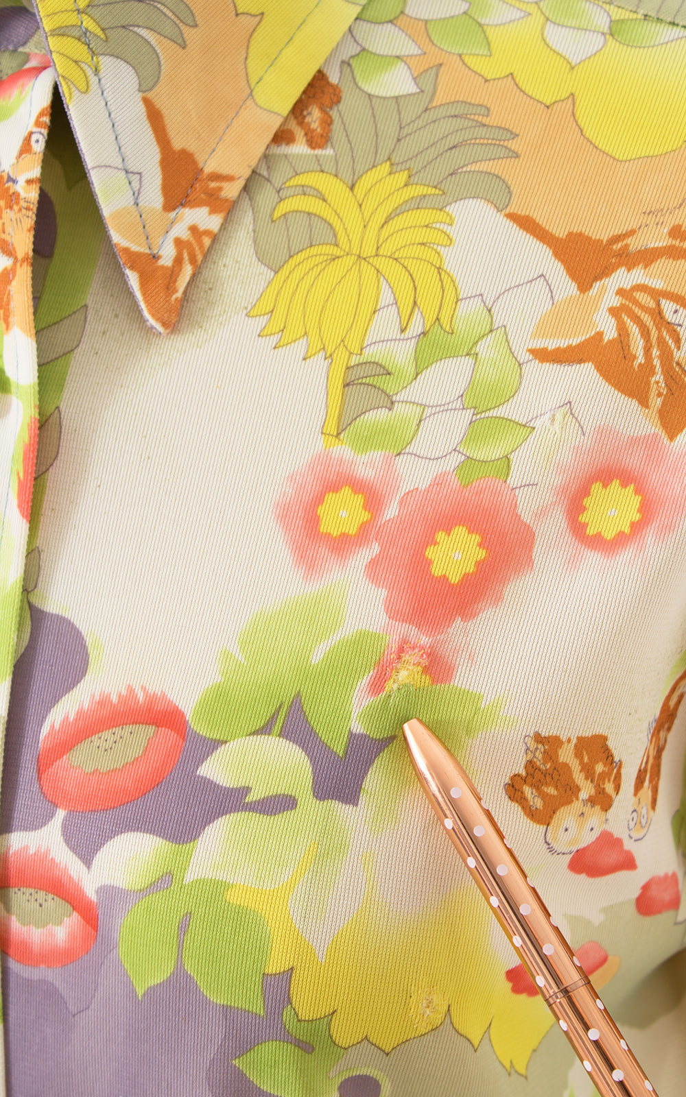 1970s Jungle Animals Novelty Print Blouse