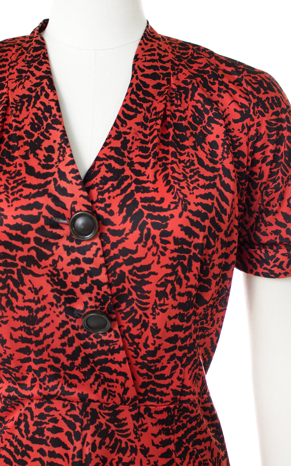 1940s Fern Printed Rayon Jersey Shirt Dress